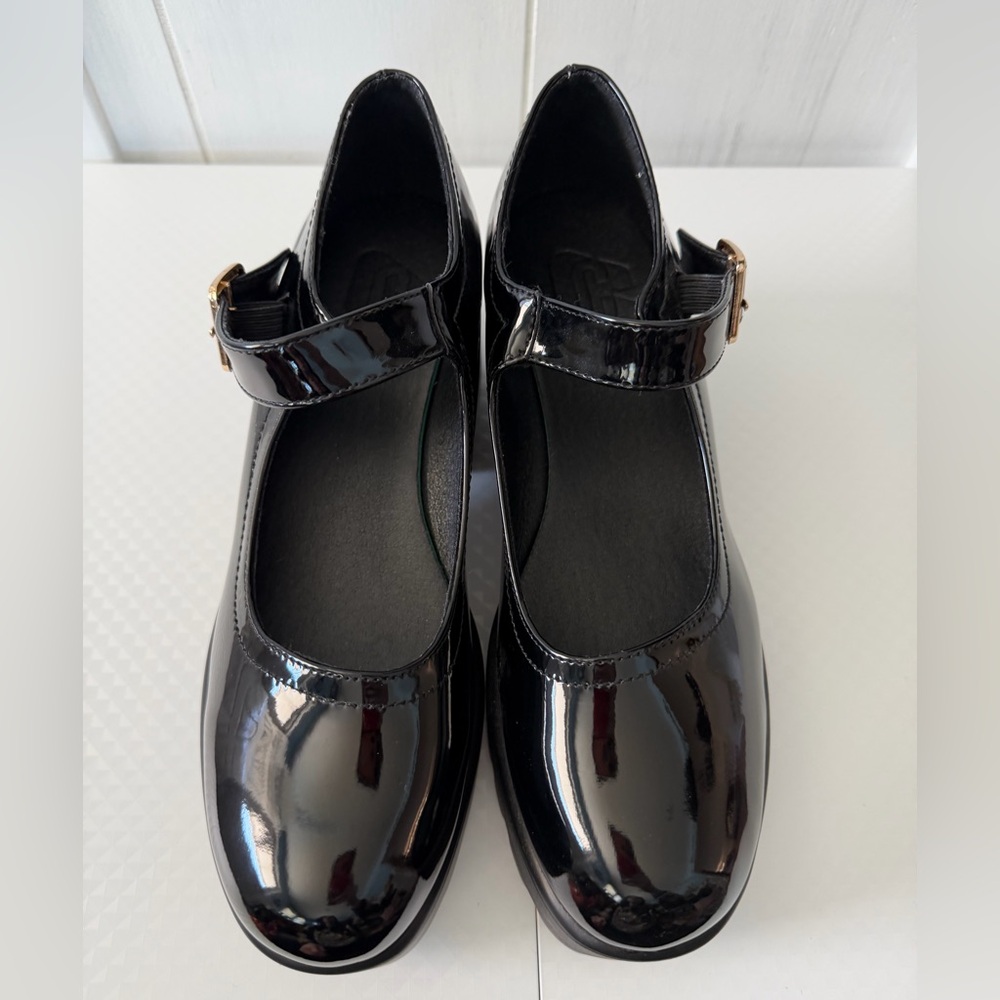 Women’s Black Patent Mary Jane Shoes with Buckle
